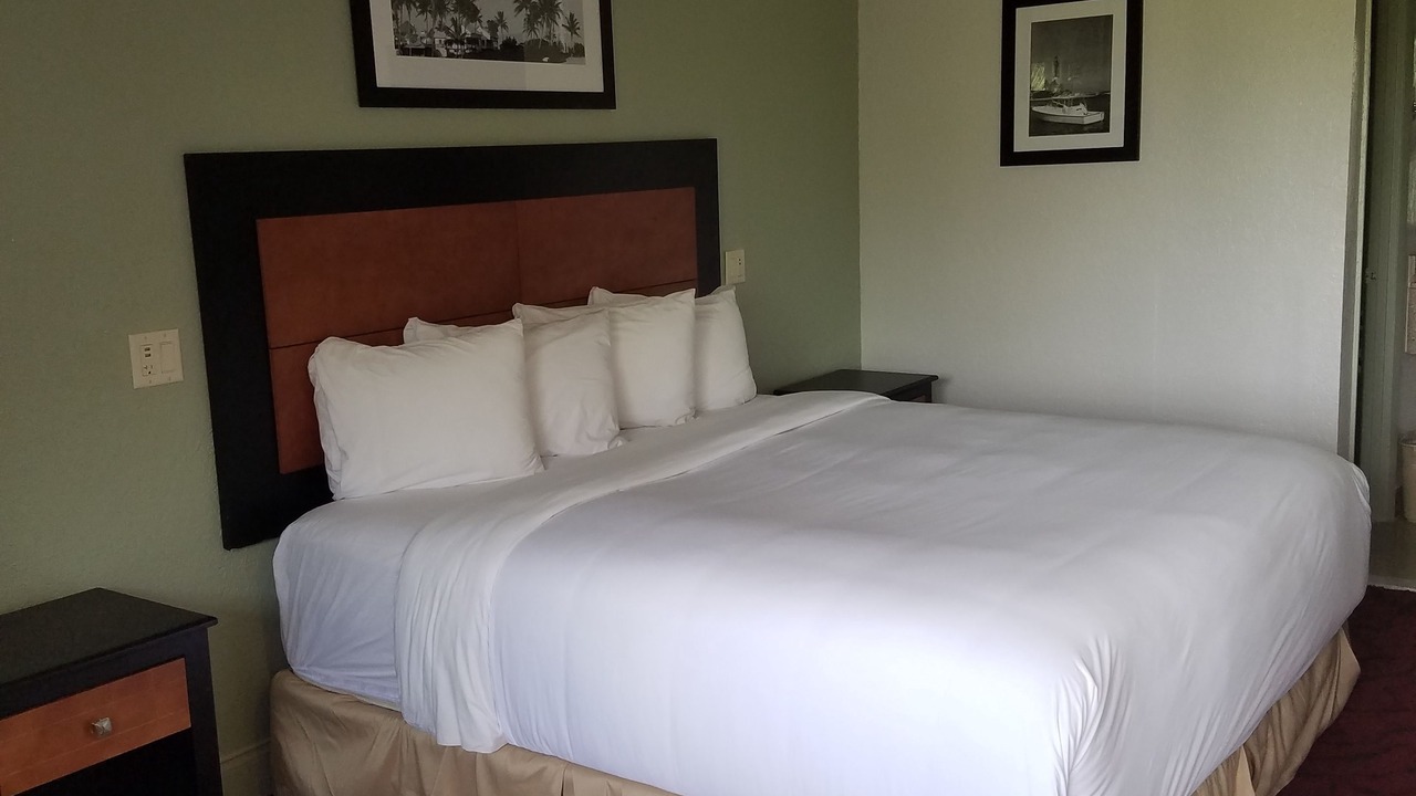 Photo of Bedroom in Survey Creek
