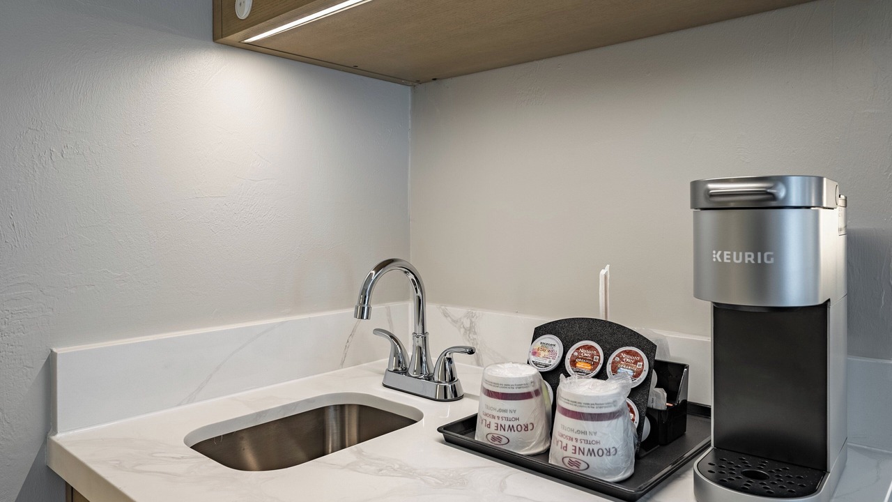 Photo of Kitchen in Lake Dot