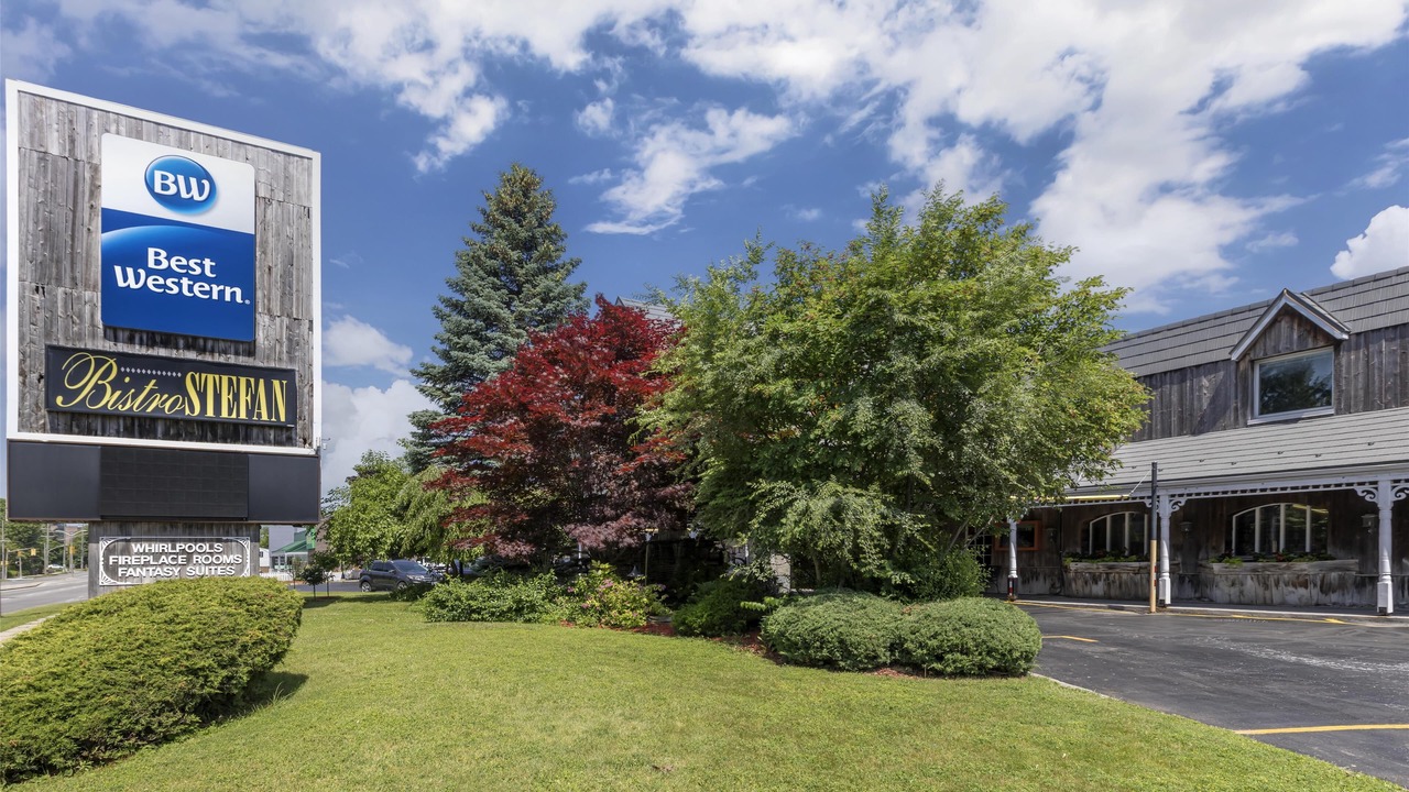 Photo of Outdoor in Kingston