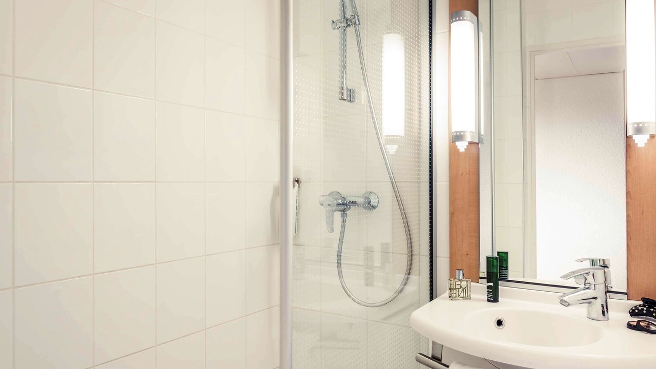 Photo of Bathroom in Epinay-sur-Seine