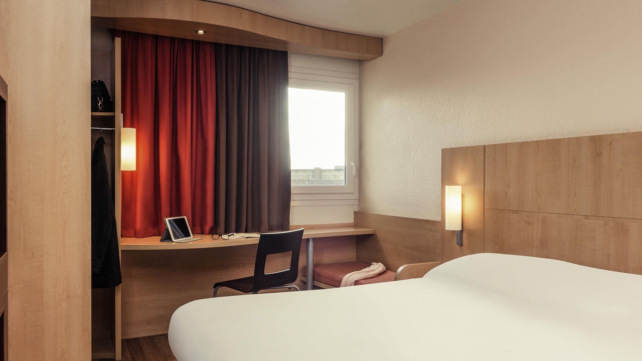 Photo of Bedroom in Epinay-sur-Seine