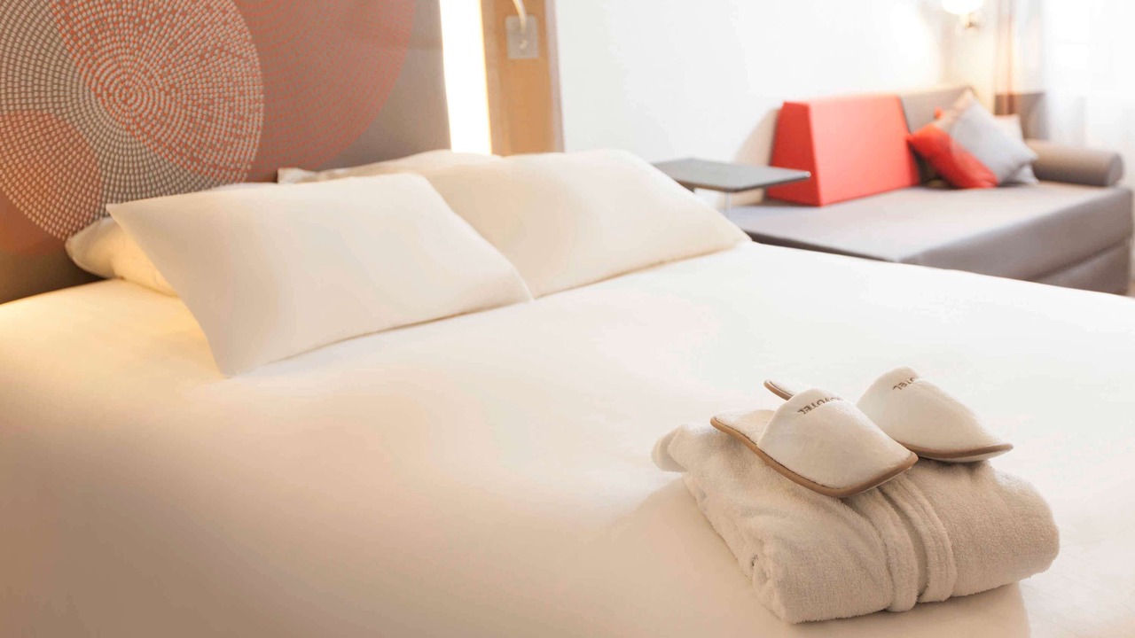 Photo of Bedroom in Sevres