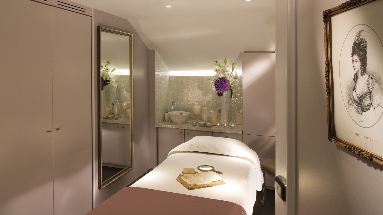 Photo of Bedroom in Notre-Dame-des-Champs
