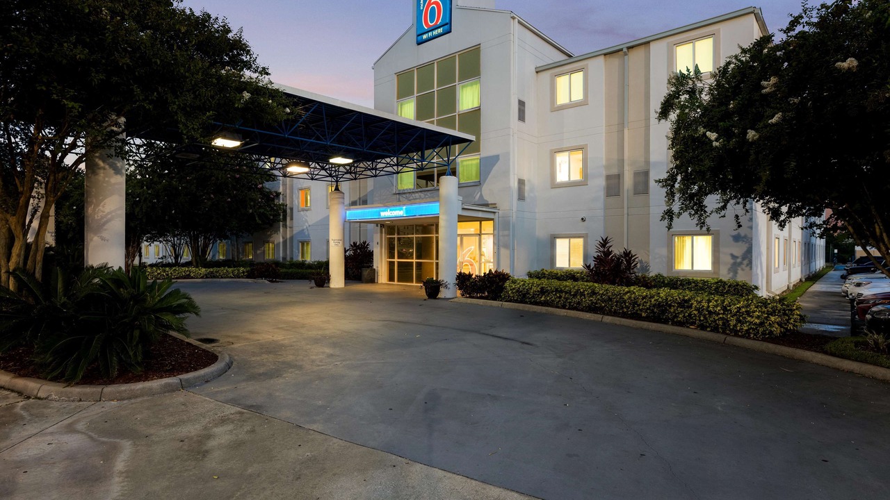 Photo of Outdoor in Florida Center