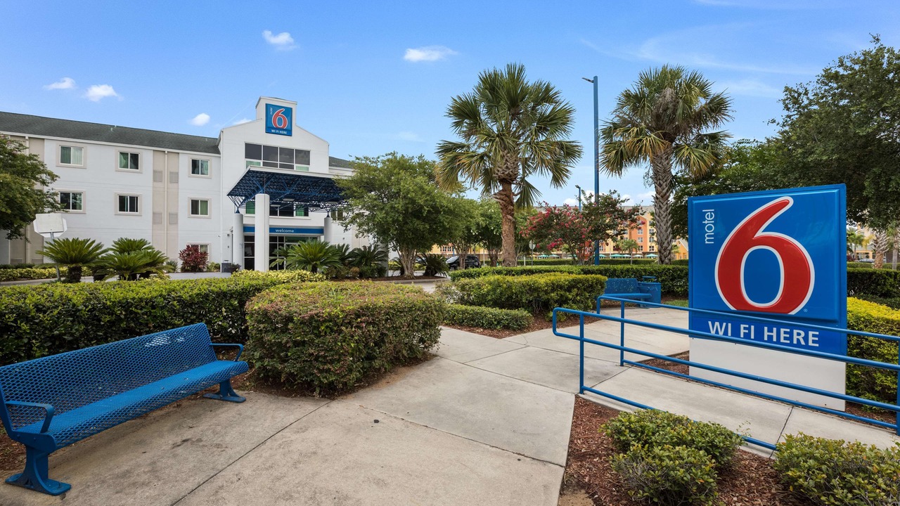 Photo of Outdoor in Florida Center