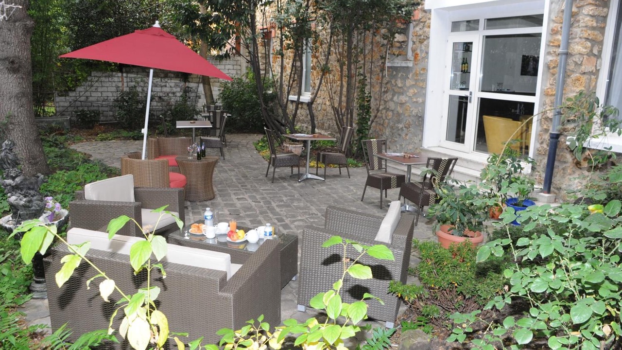Photo of Outdoor in Malakoff