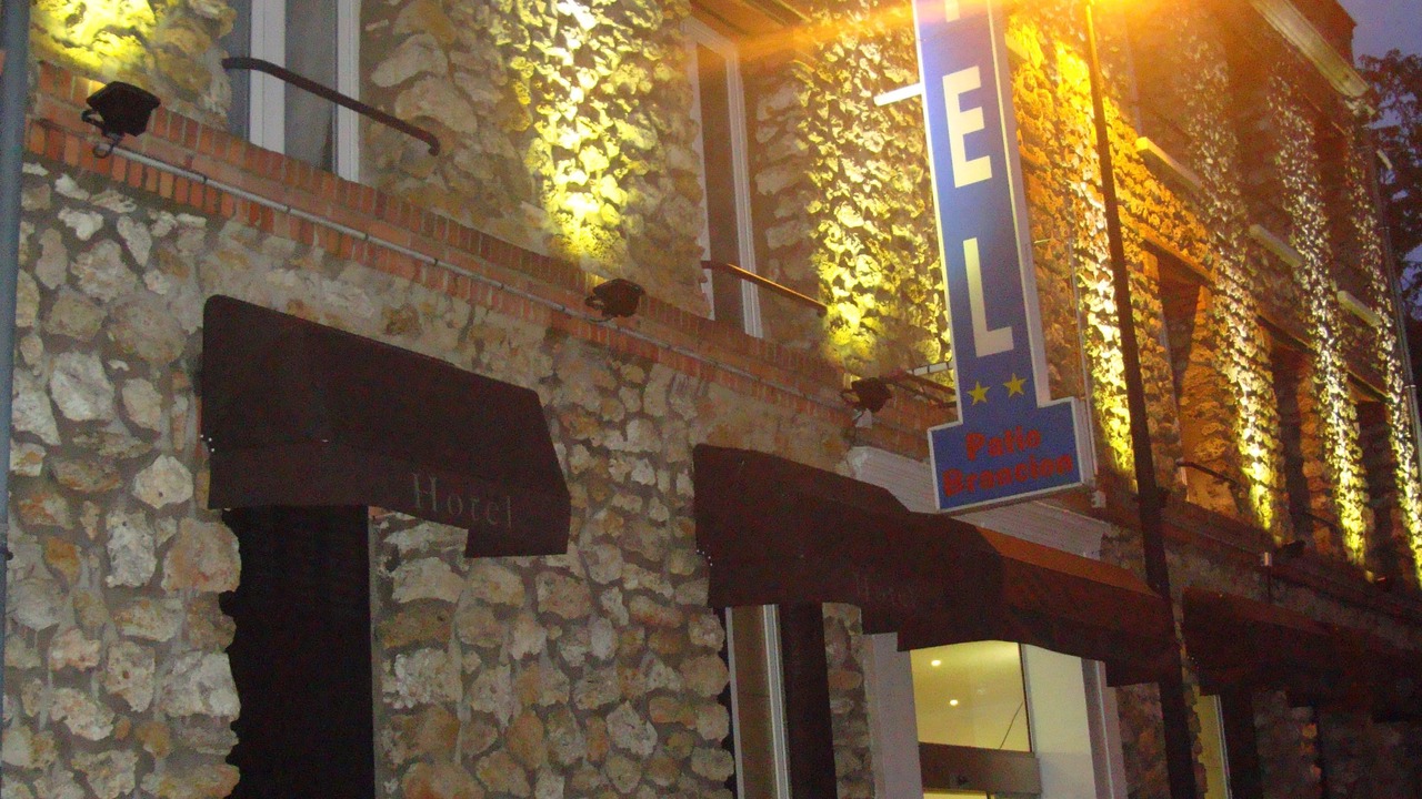 Photo of Outdoor in Malakoff