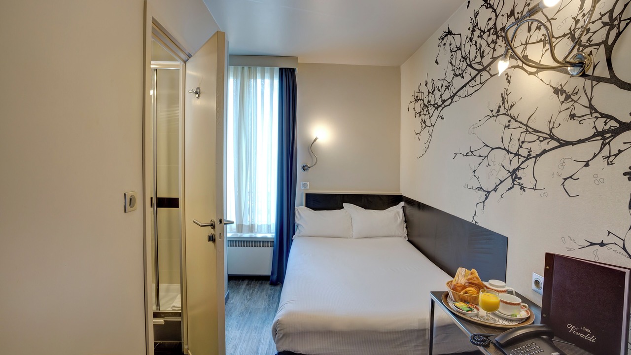 Photo of Bedroom in Puteaux