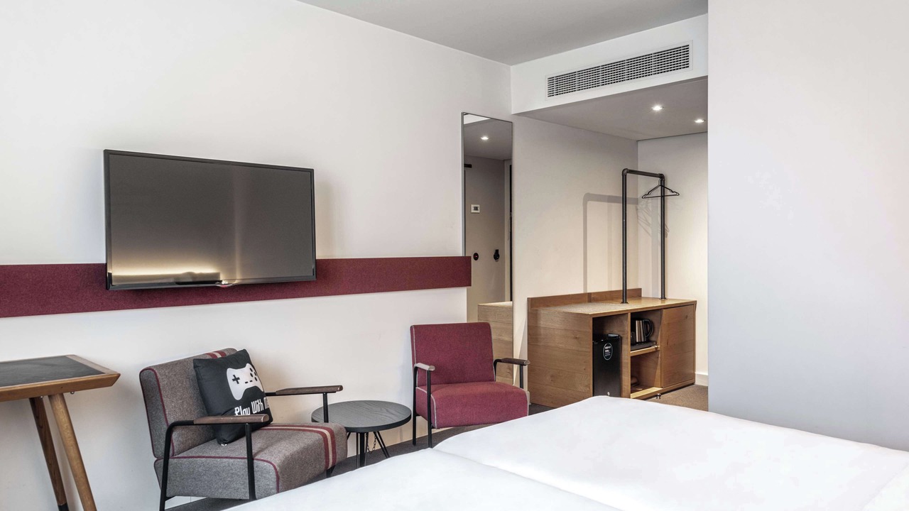Photo of Bedroom in Roissy-en-France