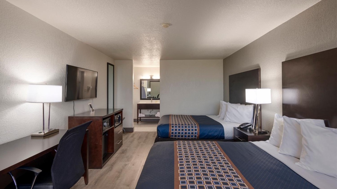 Photo of Bedroom in Florida Center