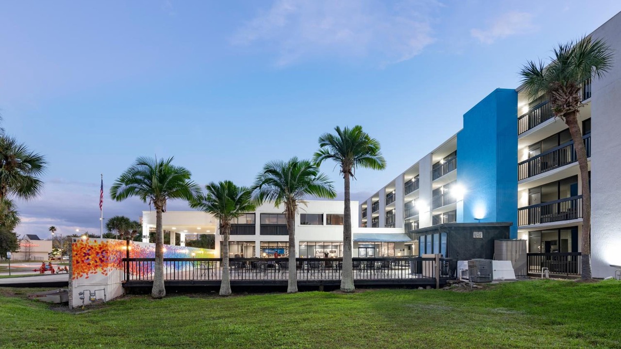 Photo of Outdoor in Florida Center