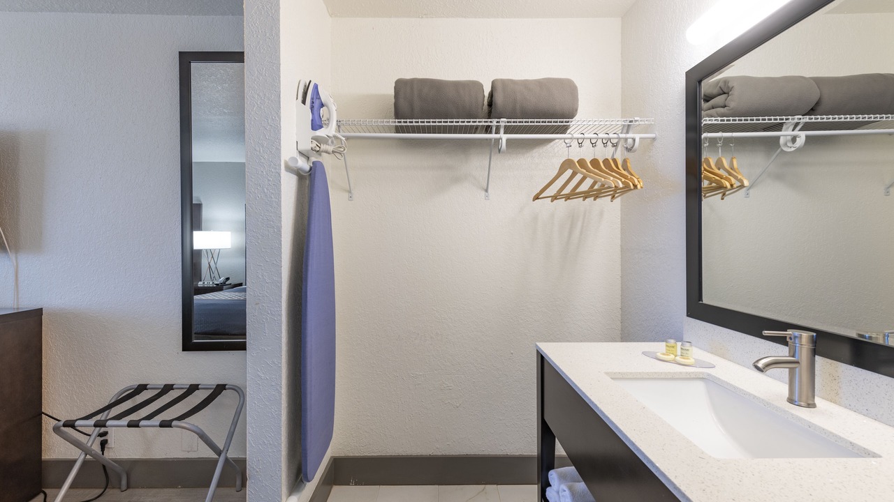 Photo of Bathroom in Florida Center