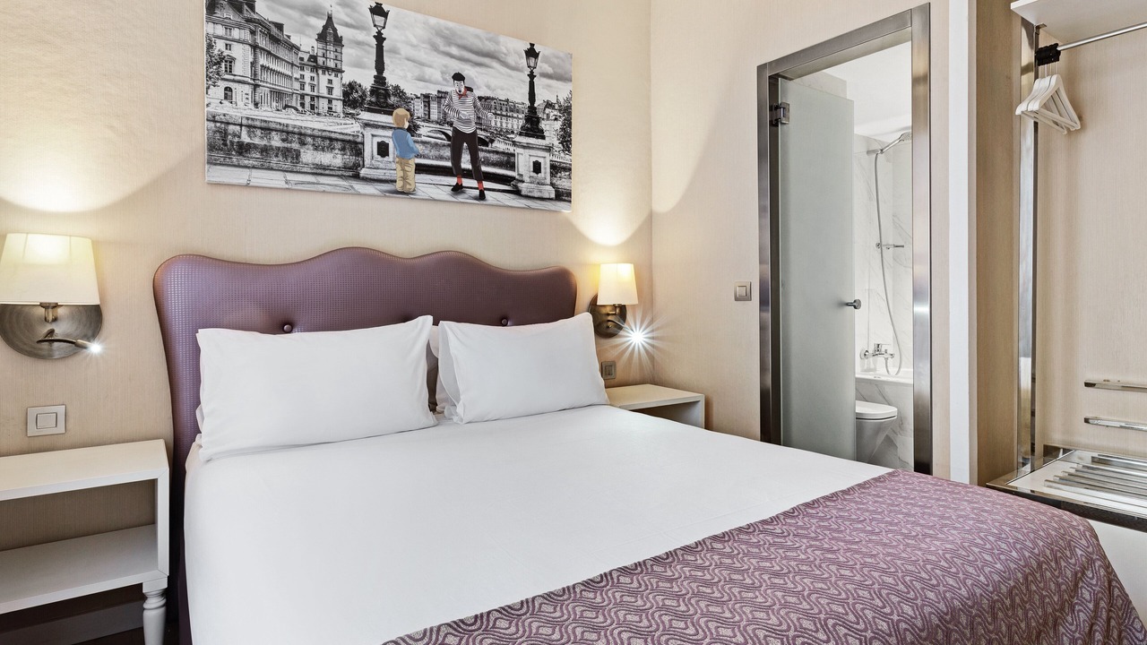Photo of Bedroom in L'Europe