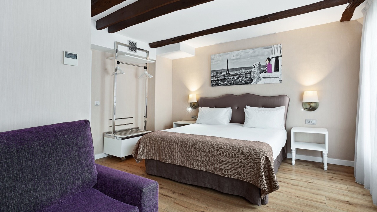 Photo of Bedroom in L'Europe