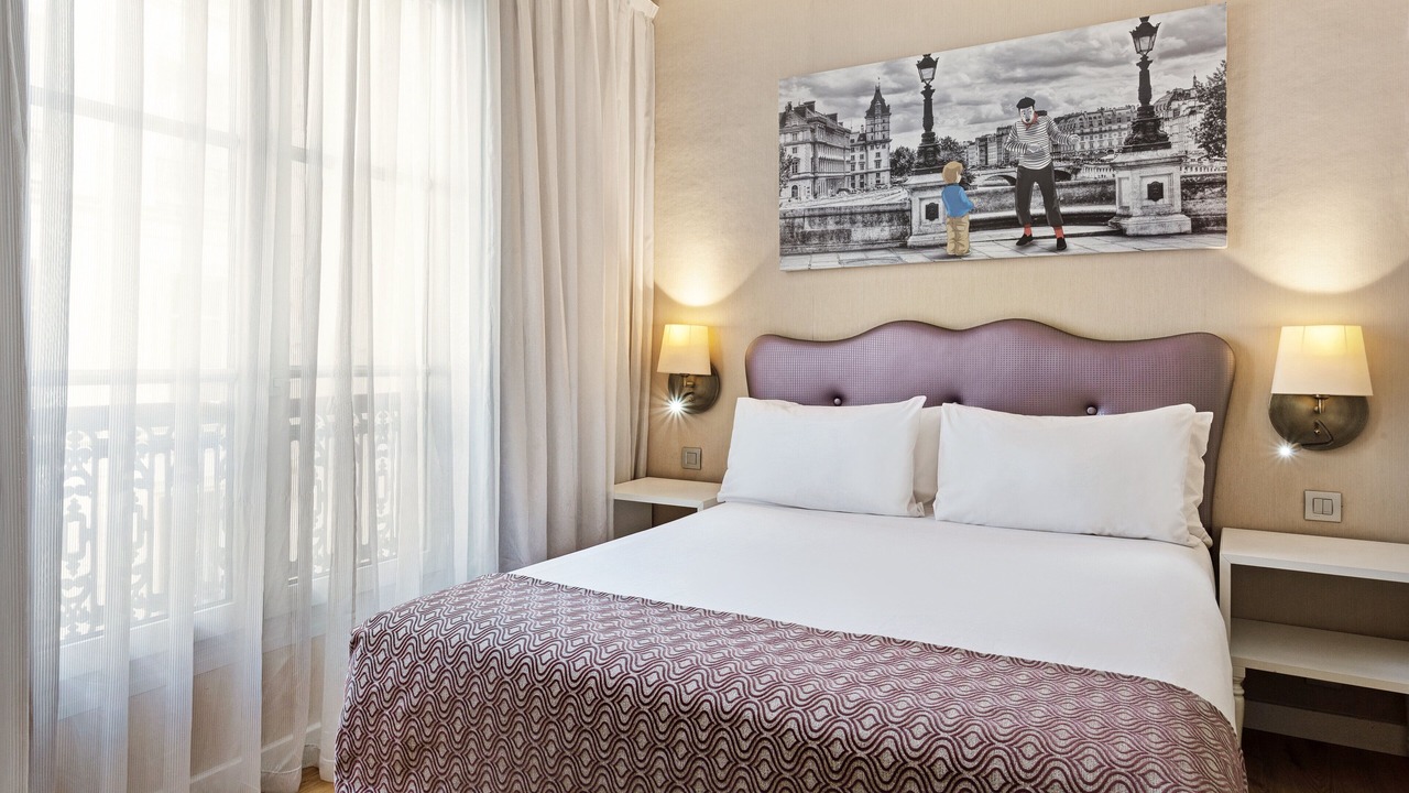Photo of Bedroom in L'Europe