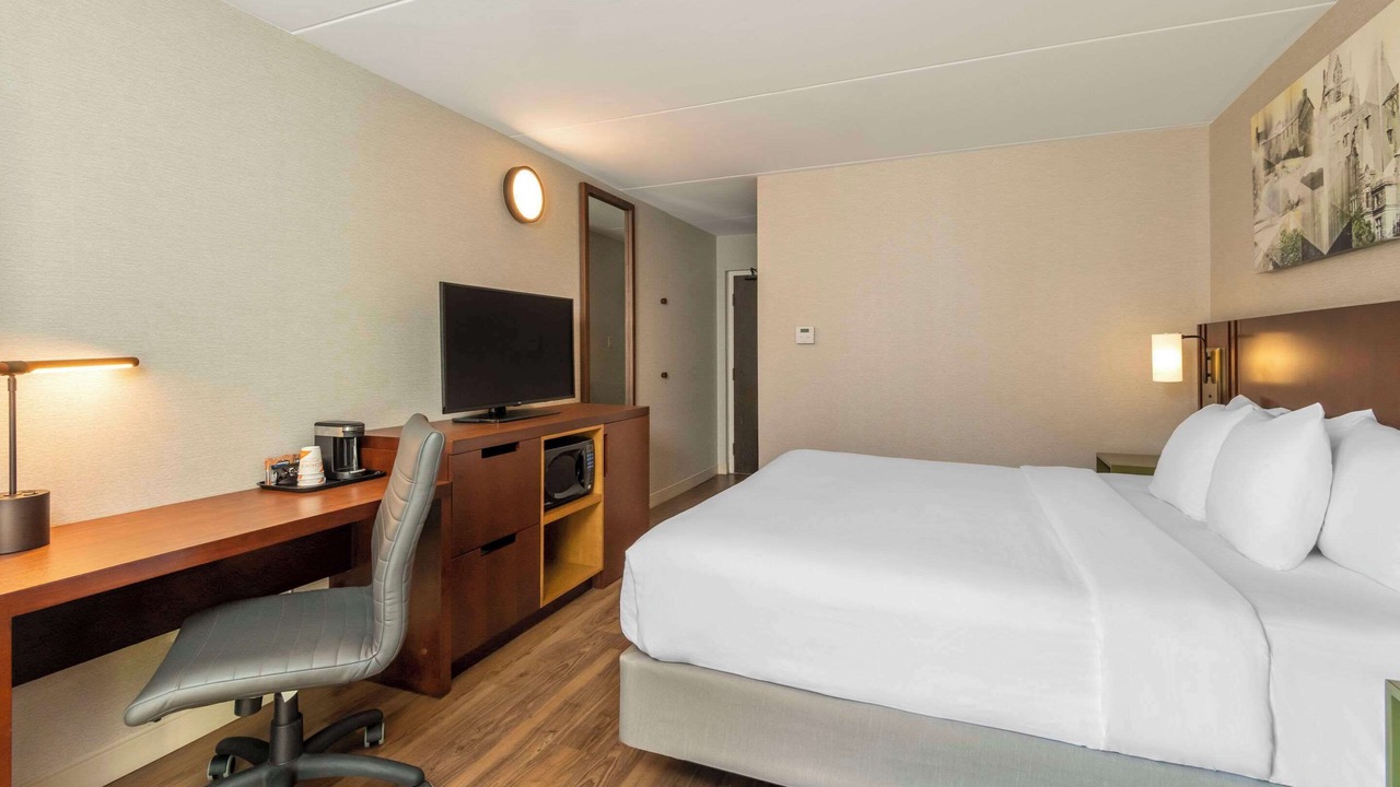 Photo of Bedroom in Hamilton