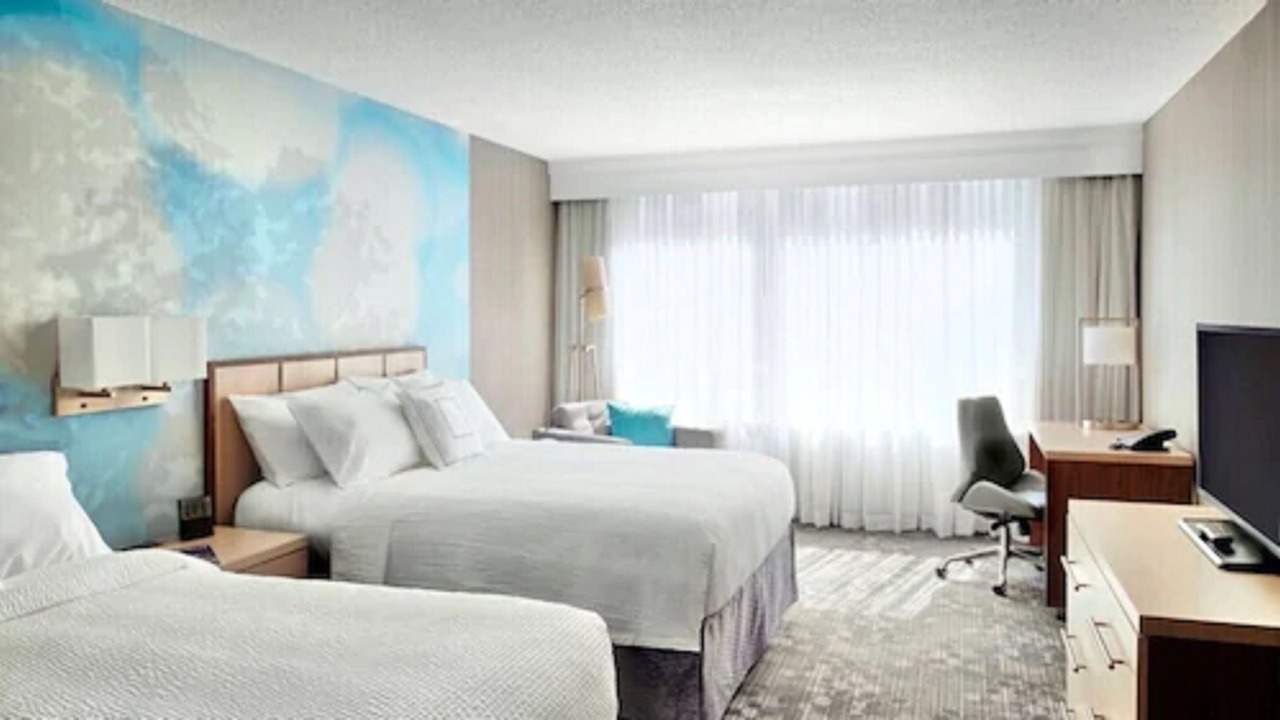 Photo of Bedroom in Church and Wellesley