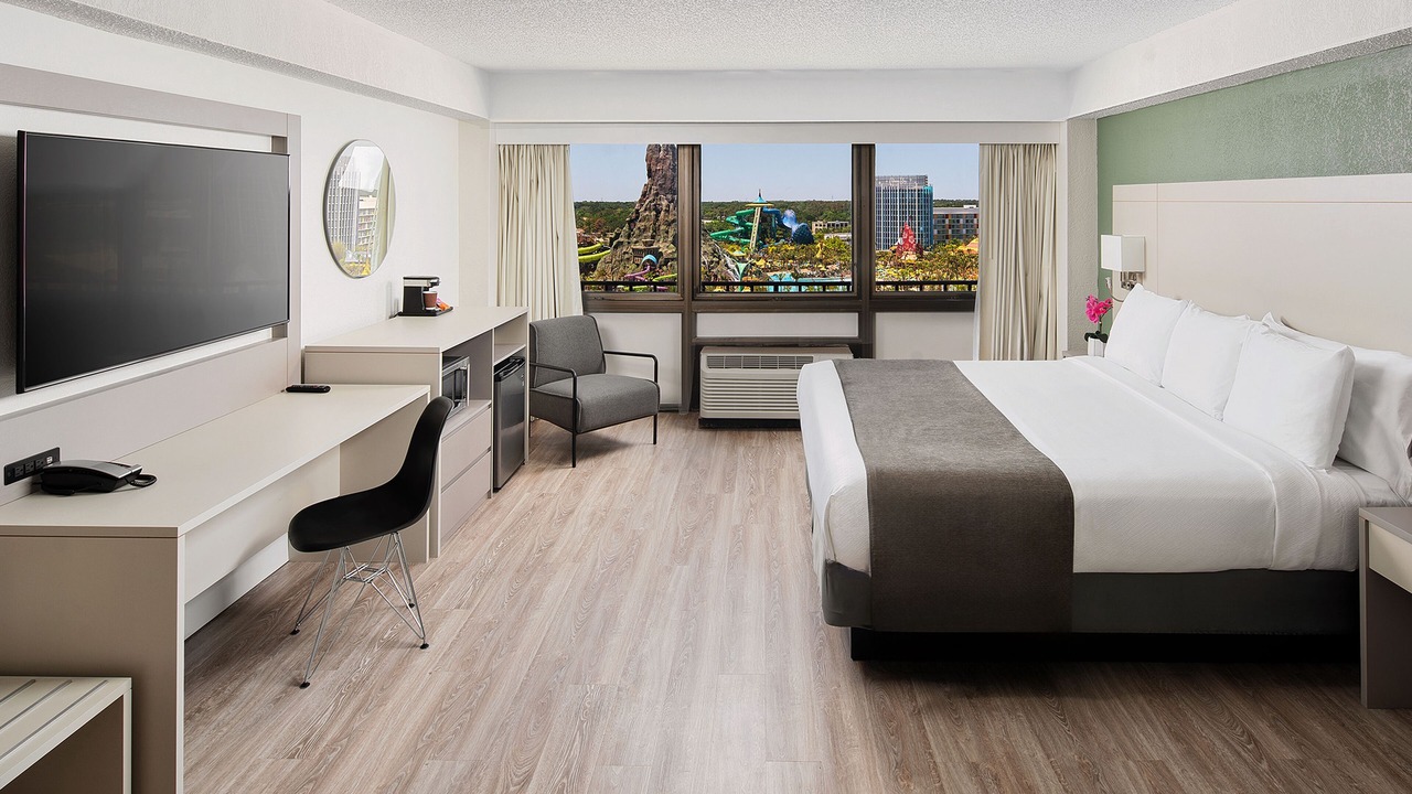 Photo of Bedroom in Florida Center