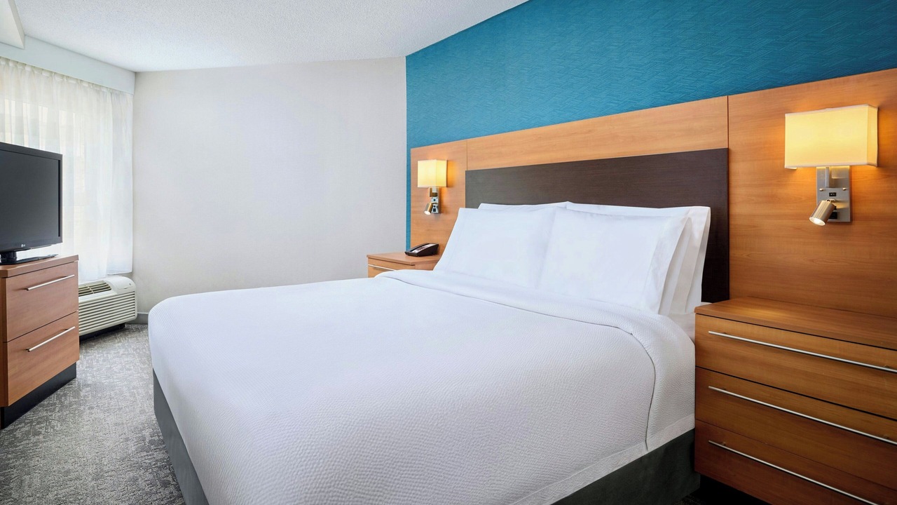 Photo of Bedroom in Airport Corporate