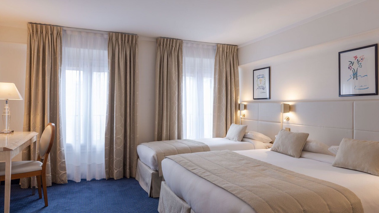 Photo of Bedroom in L'Europe