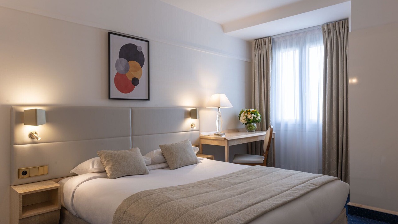 Photo of Bedroom in L'Europe