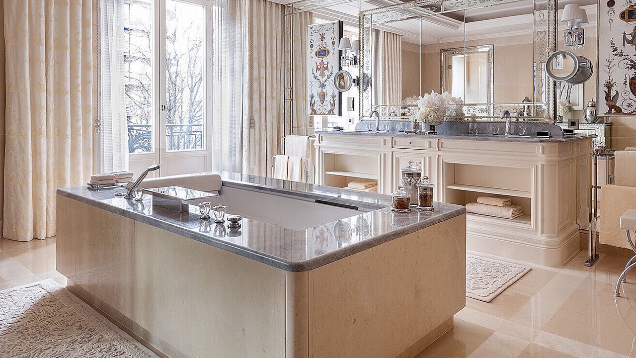 Photo of Bathroom in Champs-Elysees