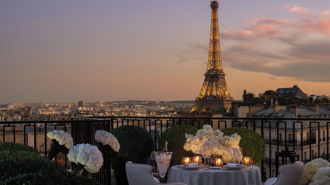 Photo of Others in Champs-Elysees