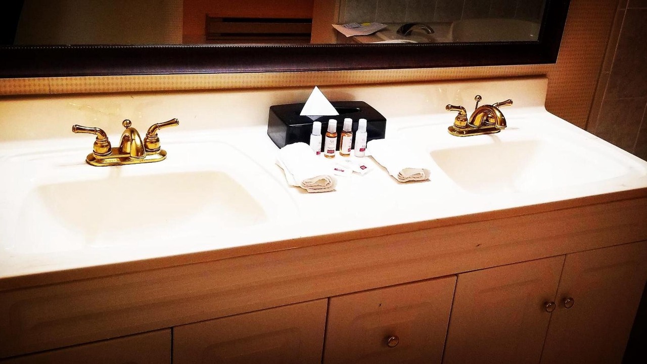 Photo of Bathroom in Etobicoke