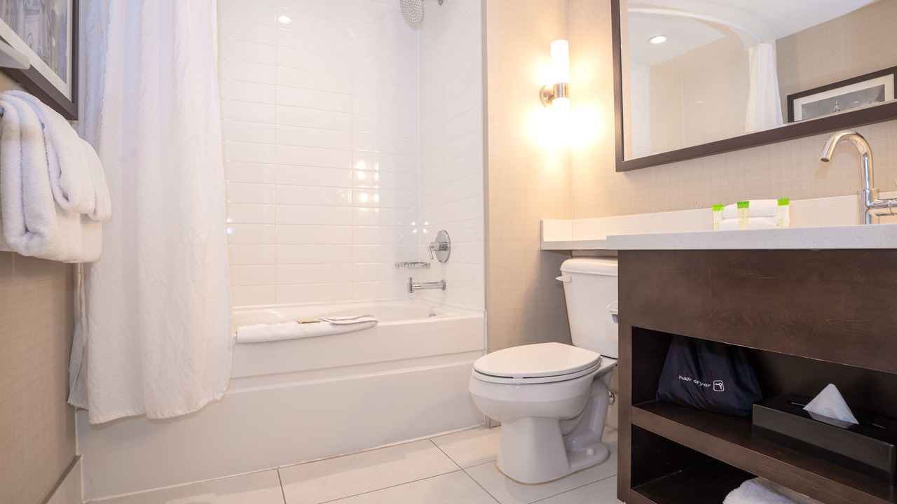 Photo of Bathroom in Oakville