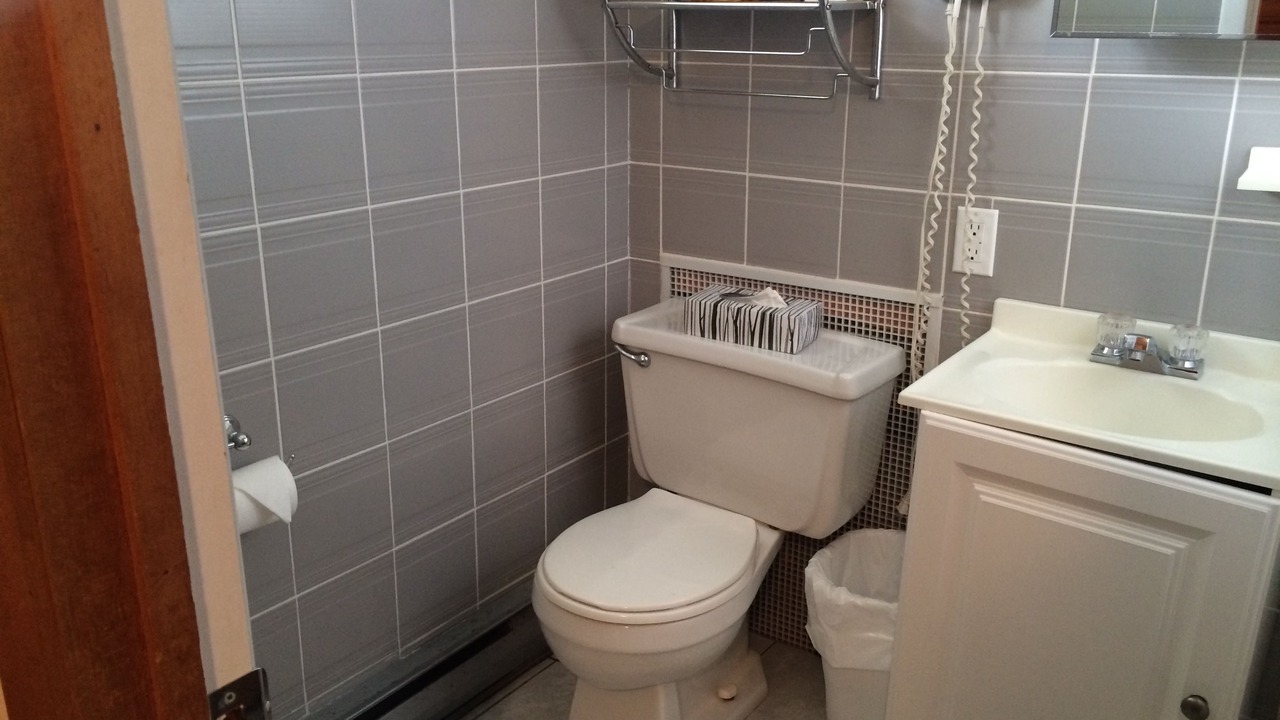 Photo of Bathroom in Wasaga Beach