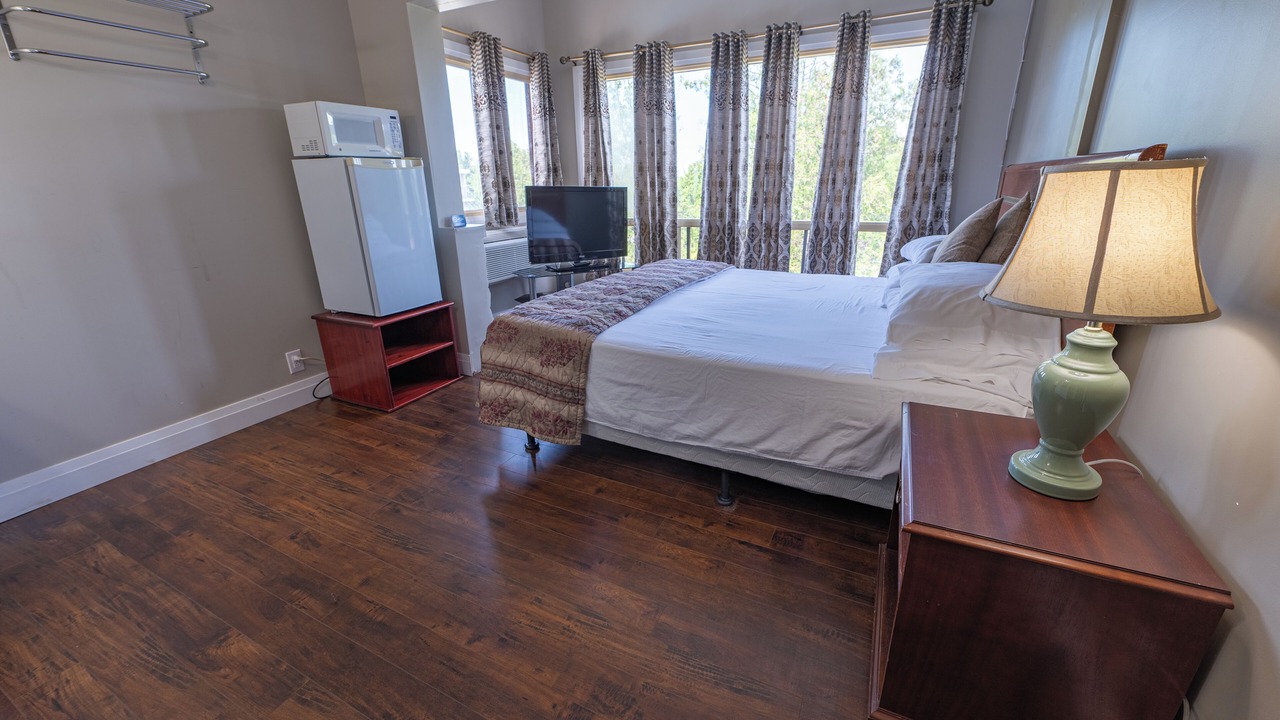Photo of Bedroom in Sauble Beach
