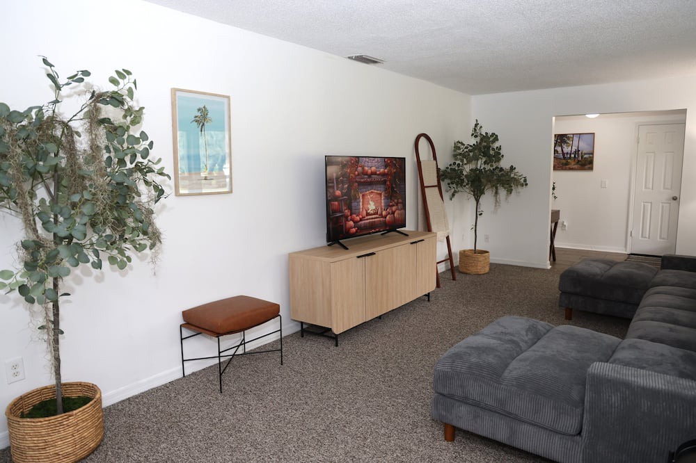 Photo of Livingroom in Windermere