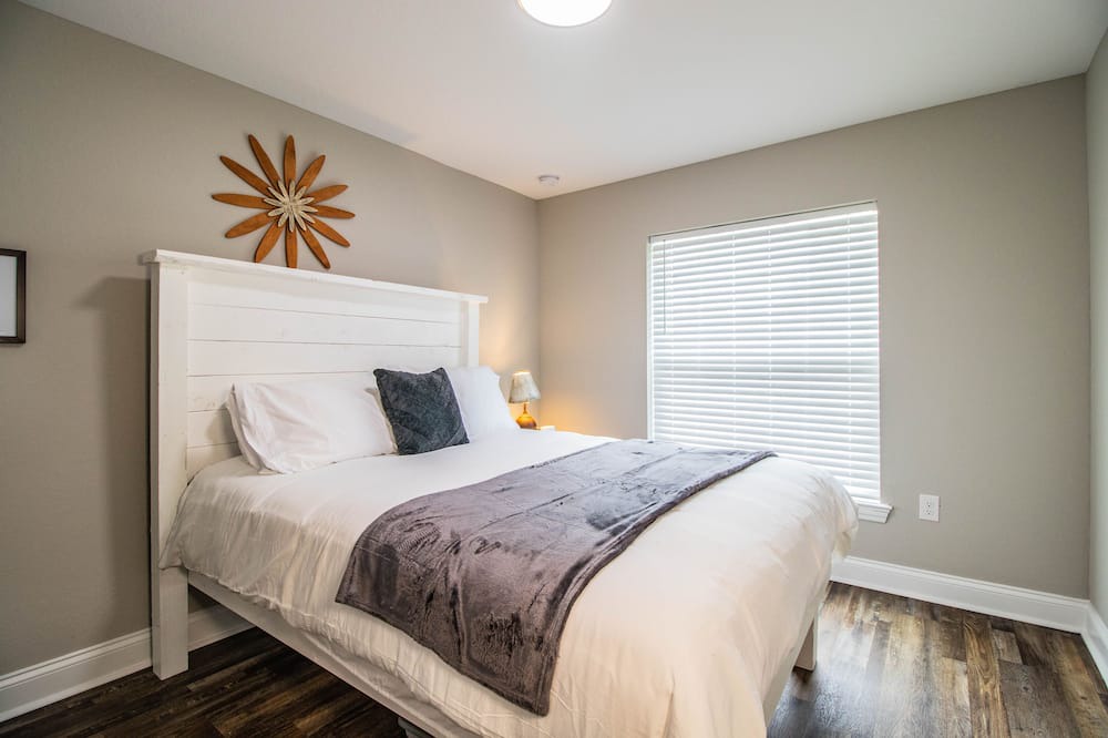 Photo of Bedroom in Bartow