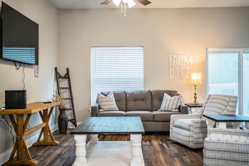 Photo of Livingroom in Bartow