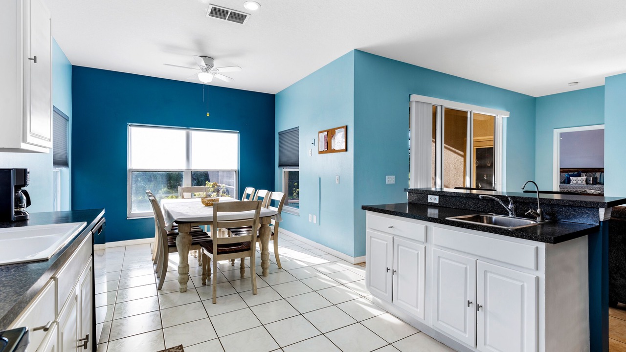 Photo of Kitchen in Crescent Lakes