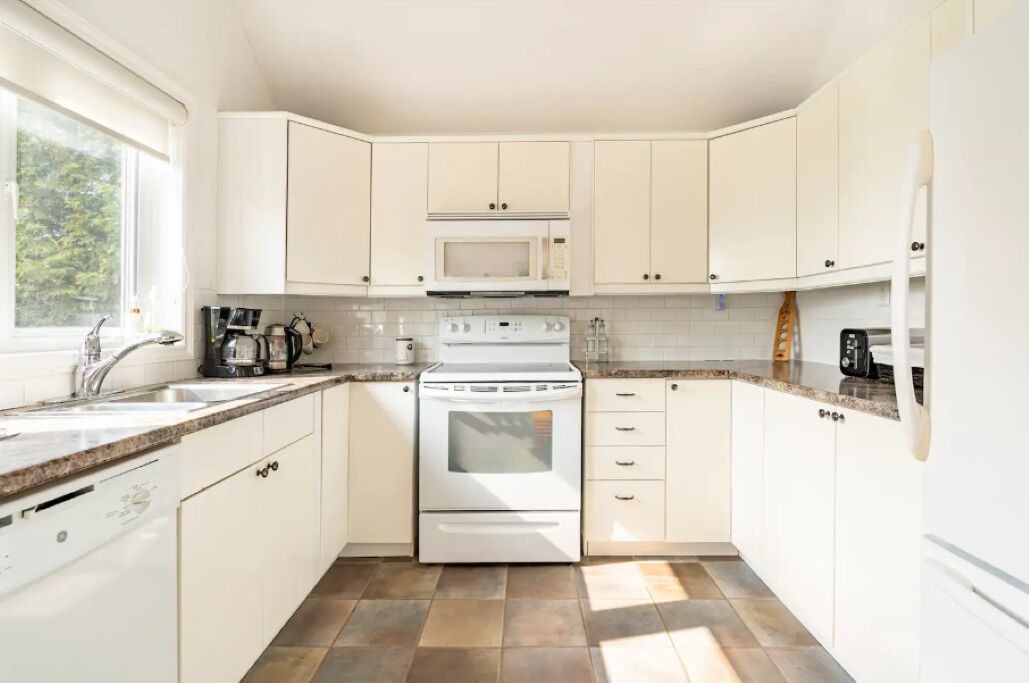 Photo of Kitchen in Ashfield-Colborne-Wawanosh