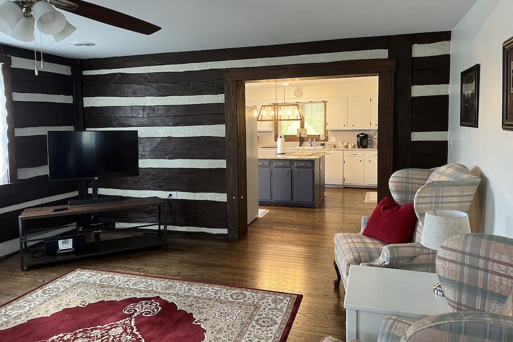 Photo of Livingroom in Tyrone