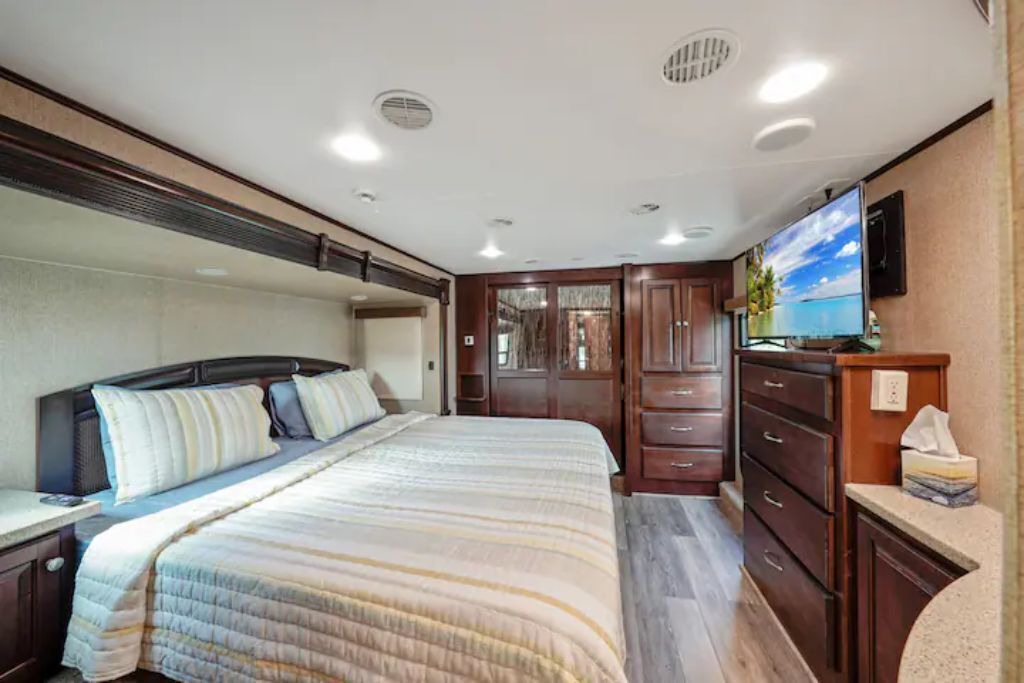 Photo of Bedroom in River Ranch