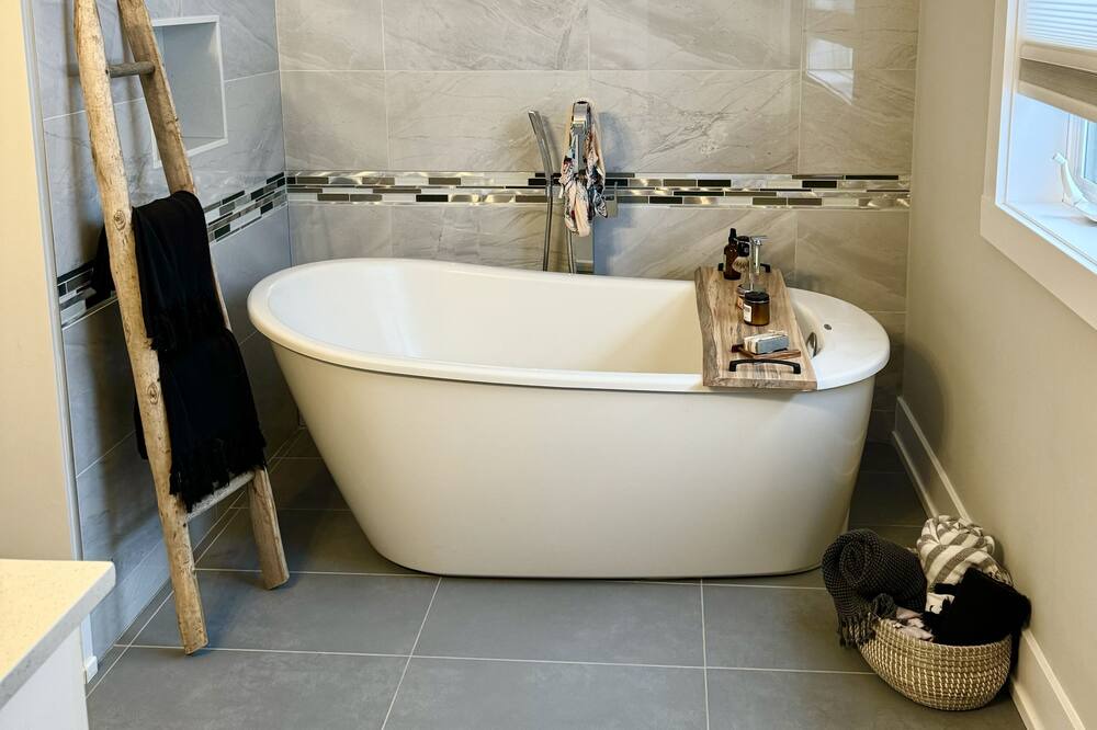Photo of Bathroom in Moonstone