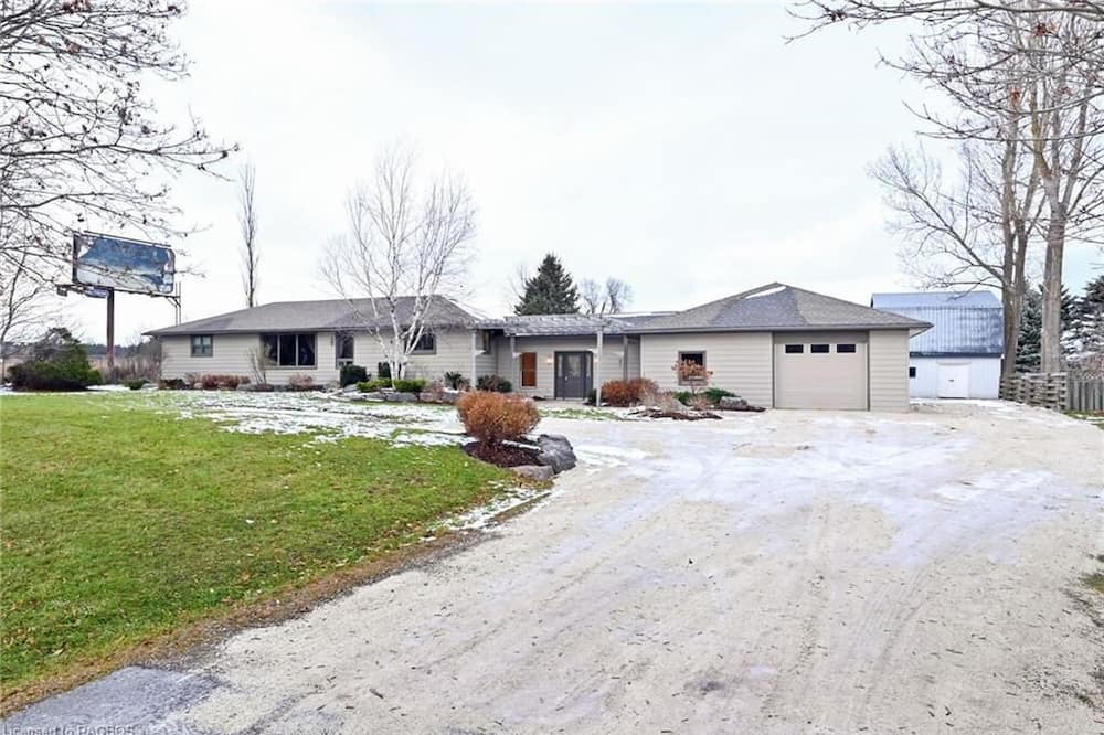 Photo of Outdoor in Shelburne