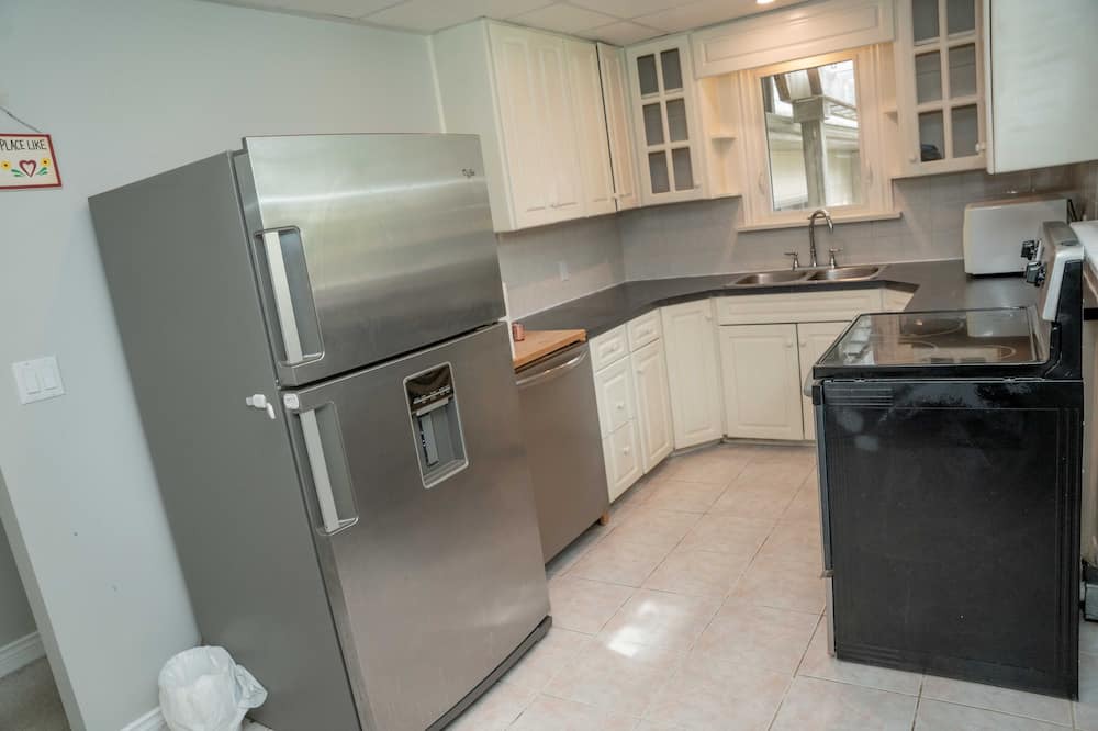 Photo of Kitchen in Shelburne