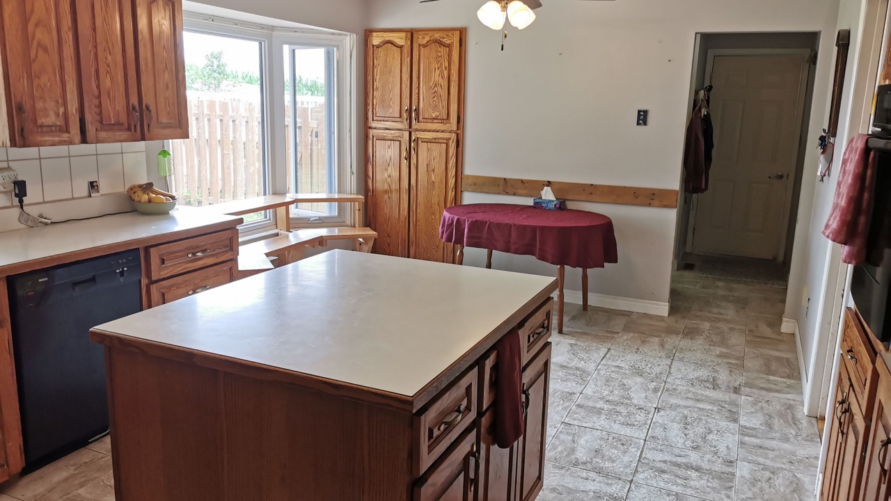 Photo of Kitchen in Centre Wellington