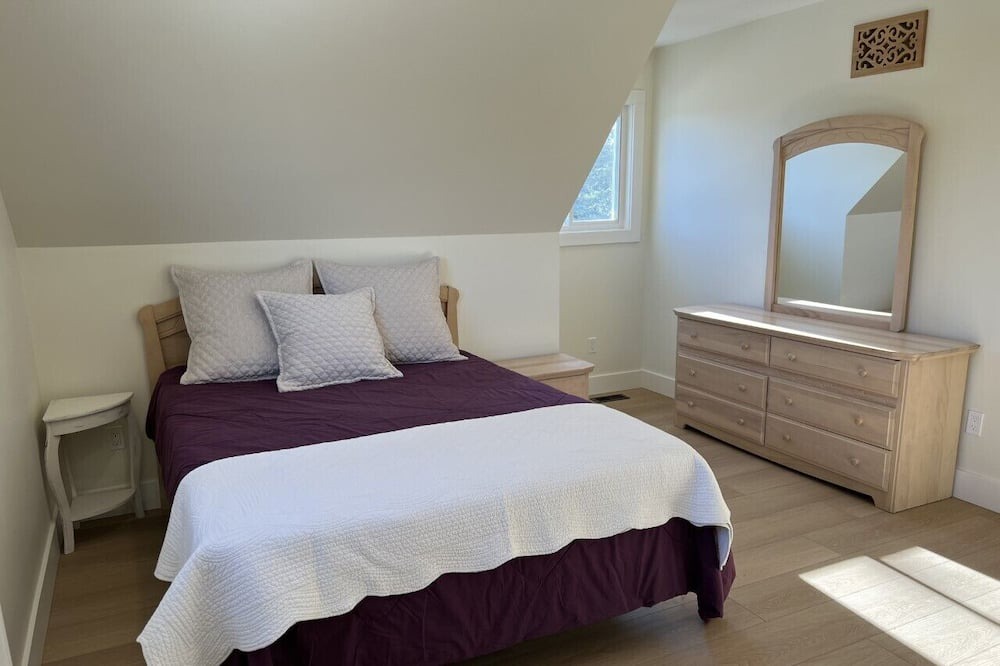 Photo of Bedroom in Grey Highlands