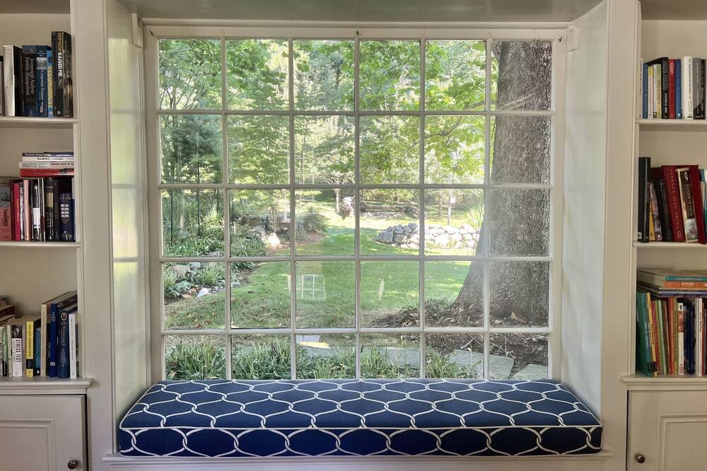 Photo of Bedroom in Lewisboro