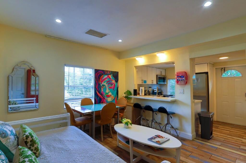 Photo of Patio Balcony in Little Haiti