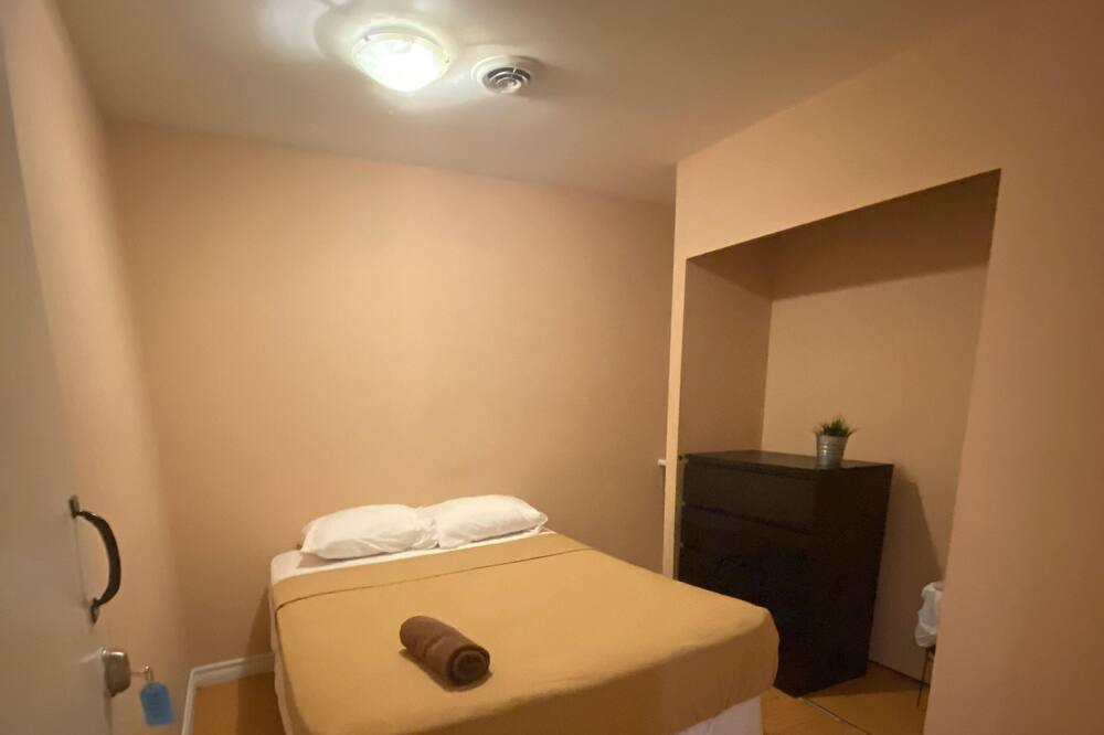 Photo of Bedroom in Parkdale
