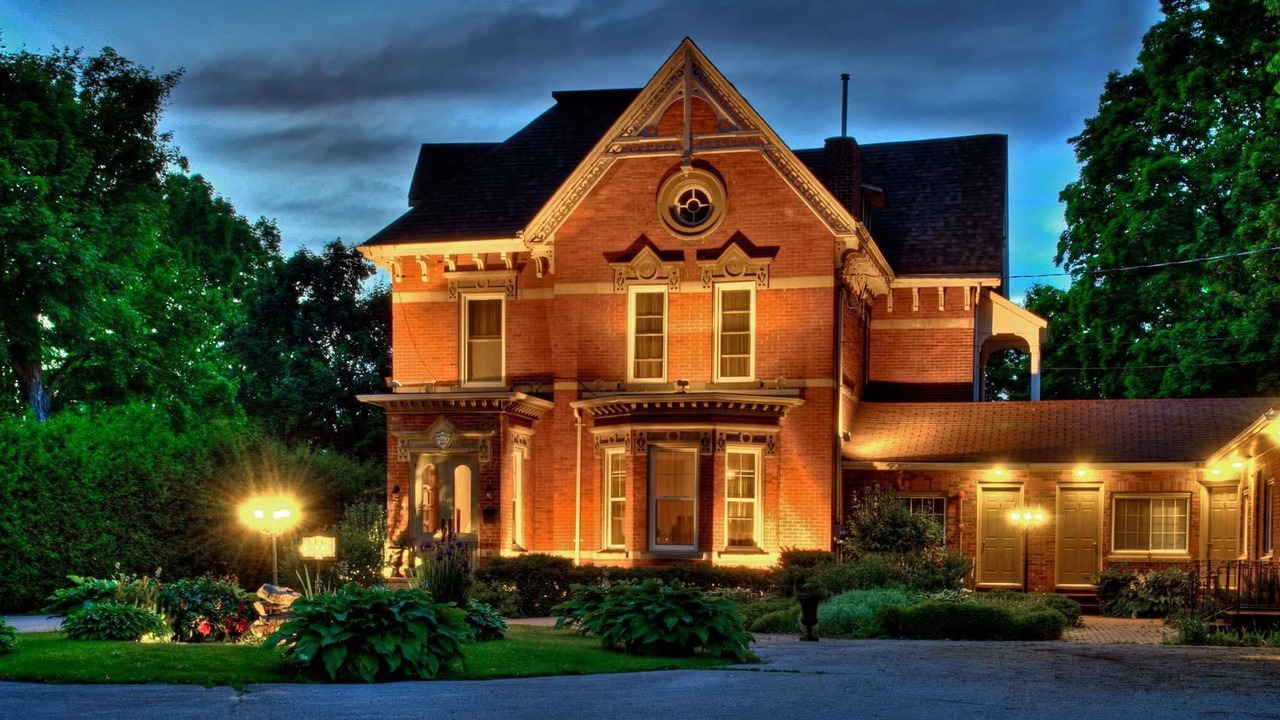 Photo of Buildings in Gananoque