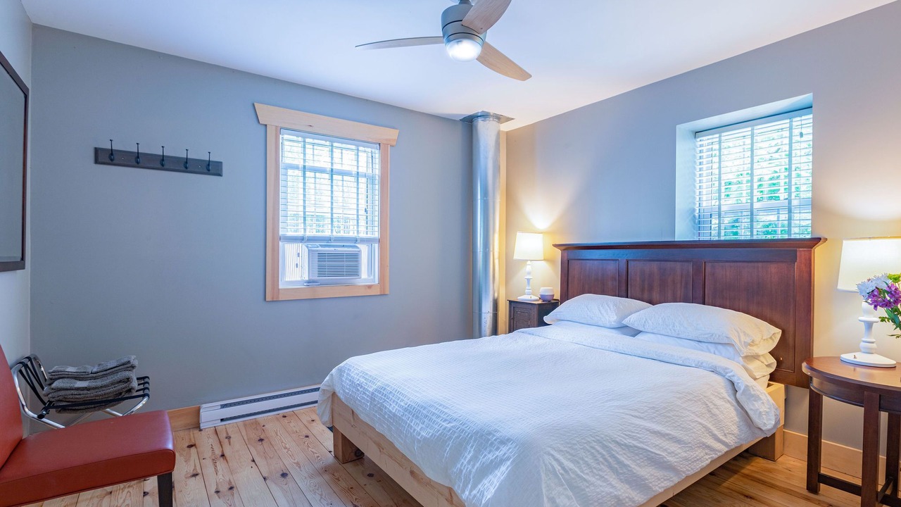 Photo of Bedroom in Parry Sound