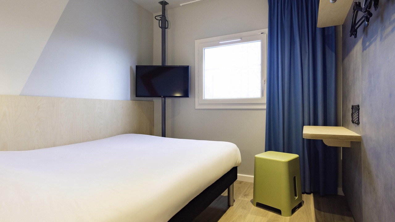 Photo of Bedroom in Villemomble