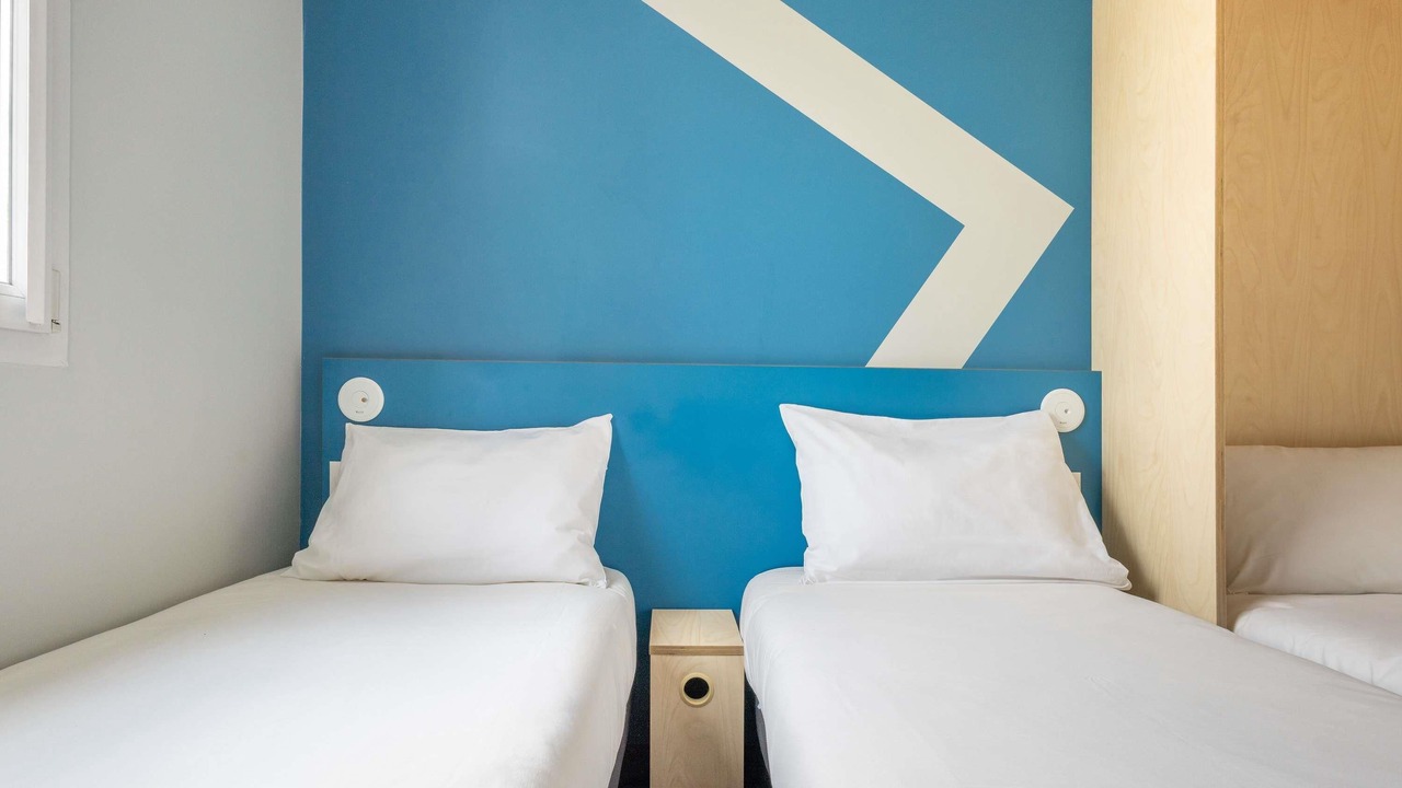 Photo of Bedroom in Plateau - Mont-Valerien